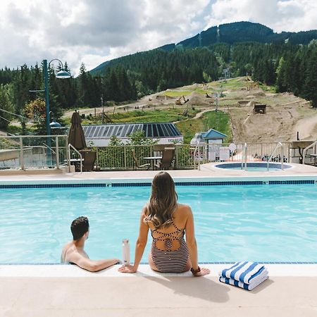 Pan Pacific Whistler Mountainside Hotell Eksteriør bilde